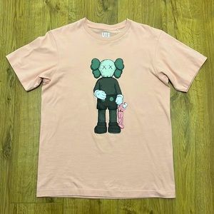 ‼️SOLD‼️NWOT: Uniqlo x KAWS BFF T-Shirt 2019